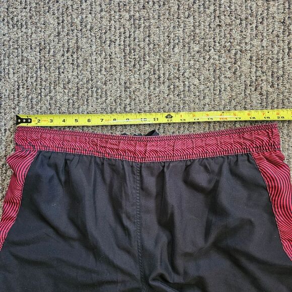 Tony Hawk Swim Trunks Board Shorts Black & Red Lined Zip Pockets Sz. Extra Large - Picture 10 of 11